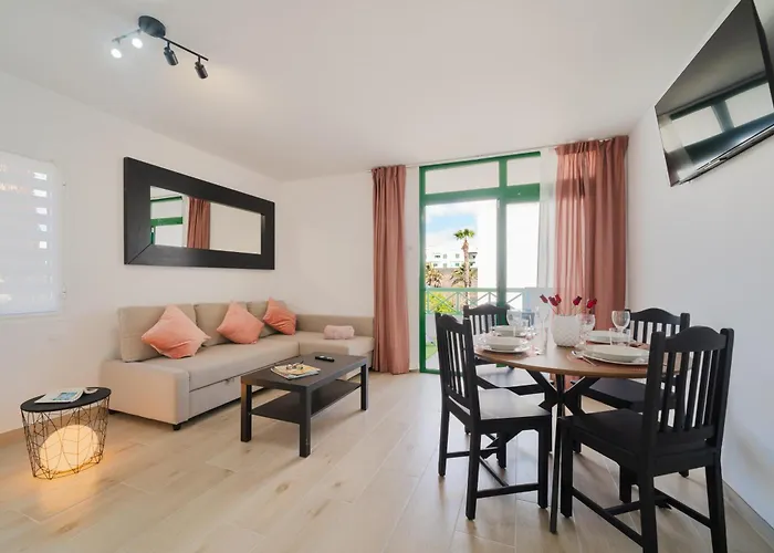 Lanzahost Carmenes Wellness Costa Teguise