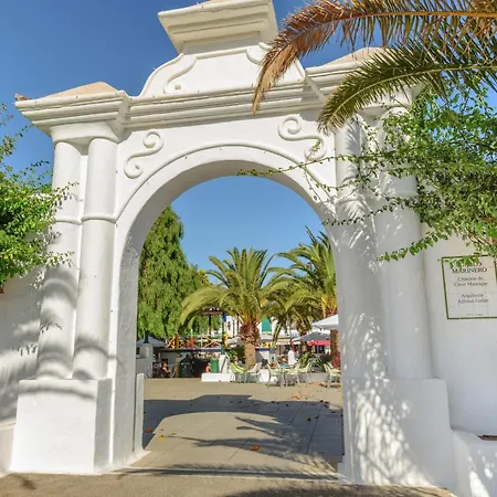 Lanzahost Carmenes Wellness קוסטה טגוויסה